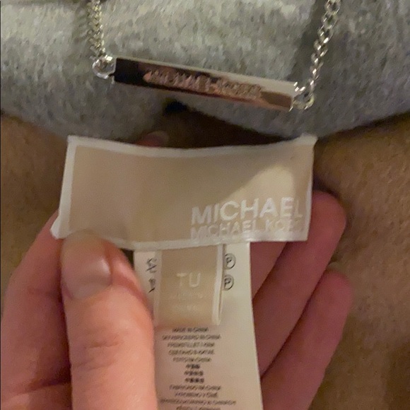 Michael Kors Camel Poncho - Picture 3 of 4